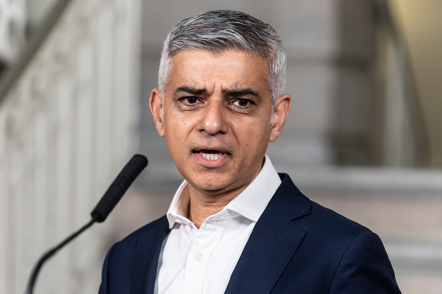 fierce-high-court-battle-for-mayor-khan-s-london-ulez-plans